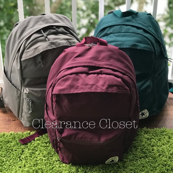 Converse Poly Chuck Plus 1.0 Backpack Maroon Unise NWT Converse Poly Chuck Plus 1.0 Backpack Maroon Unise NWT